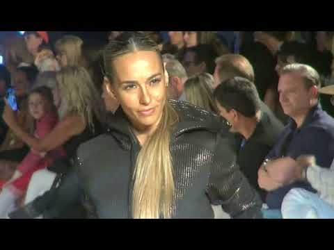 SILVINA SCHEFFLER  (Desfile)  Pinamar Moda Look 2023