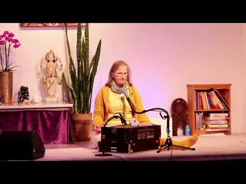 Satsang - Kirtan, Mantra und Arati mit Darshini - Yoga Vidya Live, 10.10.2022, 20:00 Uhr