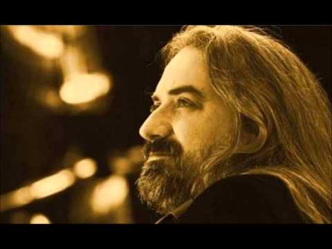 Volkan Konak - Yatma Yeşil Çimene ✔️