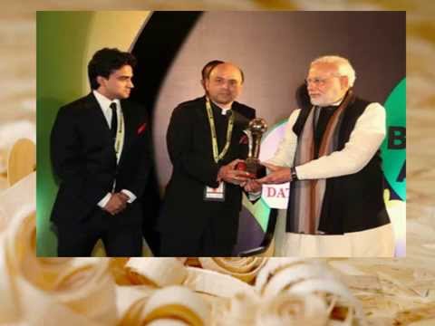 download lagu mp3 mp4 Suneel Galgotia Biography, download lagu Suneel Galgotia Biography gratis, unduh video klip Suneel Galgotia Biography