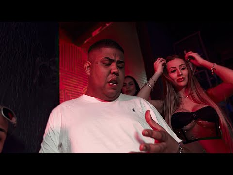 BANHEIRA DE ESPUMA - MC GP E DJ Petin da ST (Web Clipe)