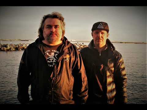 Smoke on the Water(Deep Purple)Massive Brit-Bit(Radio Vr.)Alex Cavalieri,Louis Lunari(Sunset Boys)Ge