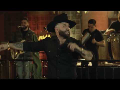 Medley apache Carin Leon