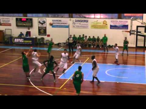 Basket Aquile - c.u.s. Brescia (play-off gara 1)