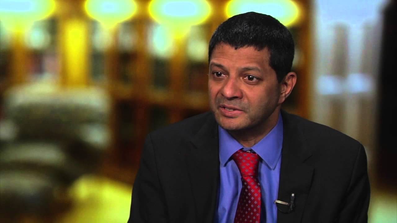 Oncologists Reveal Reasons for High Cost of Cancer Drugs in the U.S., Recommend Solutions