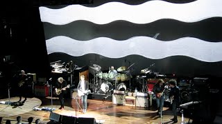 Beck &quot;Black Tambourine&quot; Live @ The Ryman Auditorium 7/15/14 (720p)