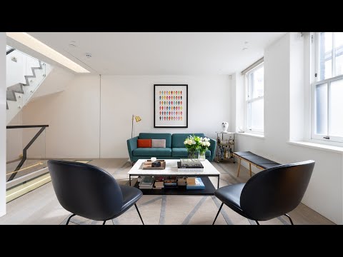 A Notting Hill mews property bound by minimalist interiors