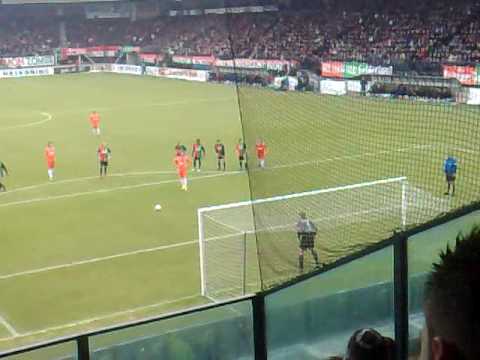 Uitvak Nek-Vitesse Penalty Lasse Nilsson!