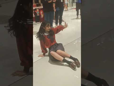 [Fancam] Kaimook The Glass Girls - Dream Come True @SB Design Square Rama 2 08/12/62
