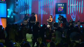 02 Knock Knock - Lenka live at New Pop Festival