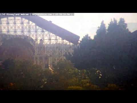 Live webcam of Disneyland Cam
