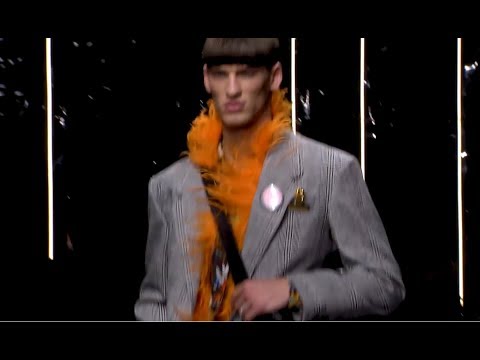 Versace Men’s Fall Winter 2019/20 Milan Show