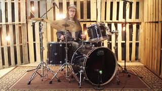 Video thumbnail for DW Performance Ebony Stain Drum Set - 18x24,10x13,16x18,8x14 by The Drum Shop - Portland, Maine