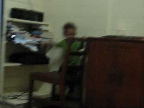 Taina Gee's Riele song n Js vid