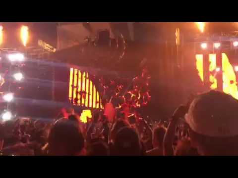 DJ Snake performing Ocho Cinco at Ultra Singapore