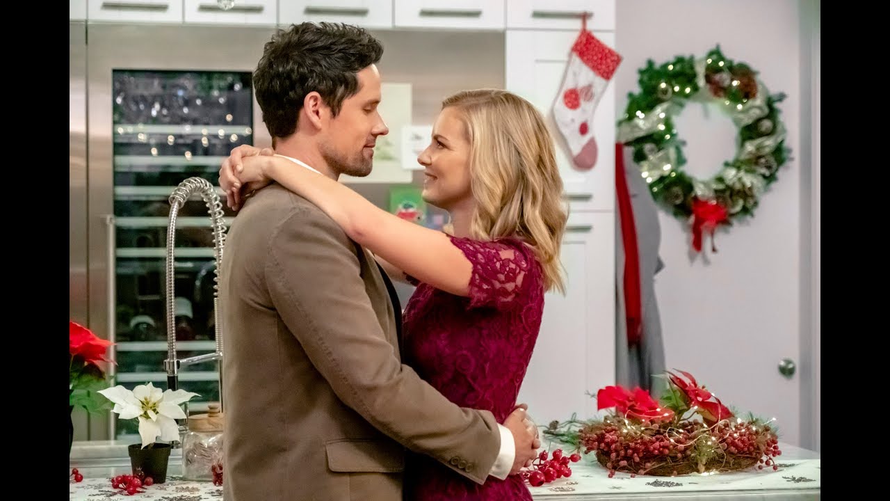 Preview + Sneak Peek - A Godwink Christmas: Meant for Love