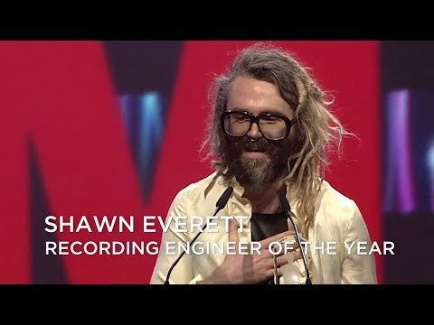Shawn Everett wins Recording Engineer of the Year