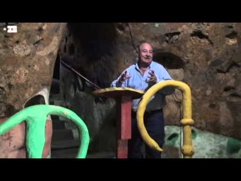 "Topolandia", a magical underground place created with a pick and shovel