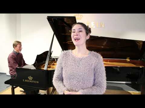 Ave Maria  (Bach/Gounod) sung by Freya Casey