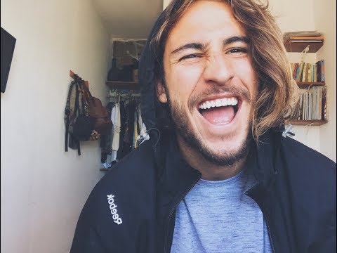 DEUS NÃO É ARREPIO |  Gustavo Balbi