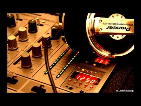 Pagano Wayne G - Trapped feat. Peyton - (Redant & Garcia Club Mix)