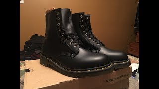 Trying Dr. Martens Vegan 1460 Boots from Amazon