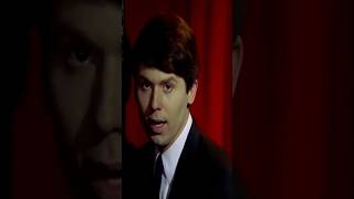 Raphael • Tema de amor HD (Clip Remasterizado de la Película Digan lo que Digan, 1968) #raphael #pop