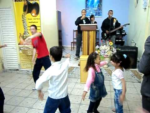 Quadrangular Vera Cruz....B.H...M.G...07-06-2011 - louvor