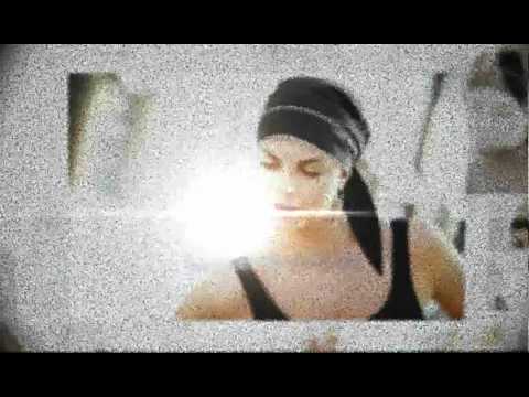 Frisør Ea Rosenmejer  Specialist i Parykker - Hair for life -  Extensions - Hår