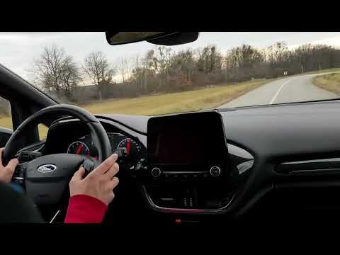 Ford fiesta ST mk8 1.5 ecoboost fun driving corners