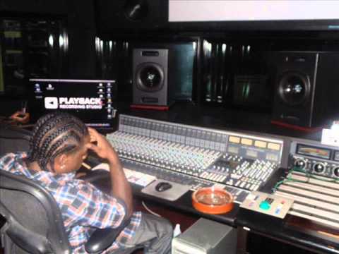 Lil Throwdown - Hands In The Air