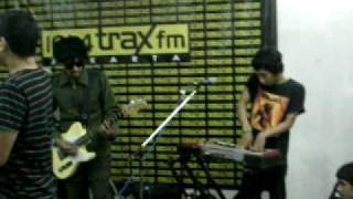 (LIVE) Goodnight Electric - Dansa Akhir Pekan (The Upstairs Cover)