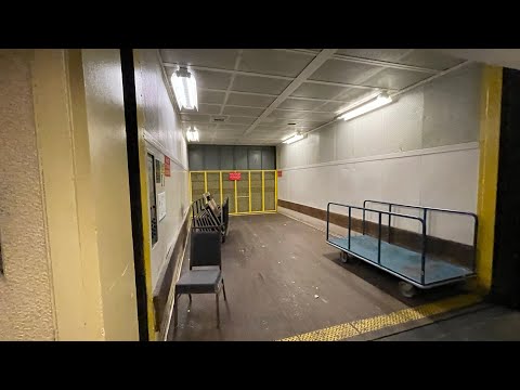 INSANE MOTOR! Stunning, Famous & HUGE Vintage Otis Freight Elevator @ The Hilton - San Francisco, CA