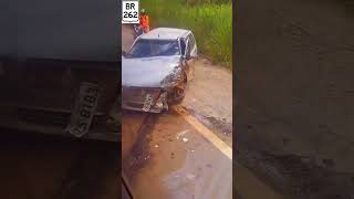 Download lagu Acidente na BR 262 entre Manhuaçu e Realeza MG. mp3 Download lagu Acidente na BR 262 entre Manhuaçu e Realeza MG. mp3
