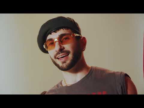 Igor Dewe - GAY RASTA