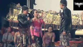 Download lagu cak percel karo cak yudho ngomongi sinden bisu😆 mp3 Download lagu cak percel karo cak yudho ngomongi sinden bisu😆 mp3