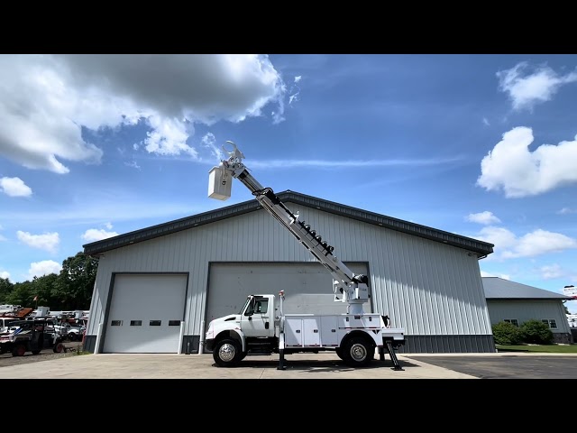 2011 International 4400 Altec Dm47t 47' Digger Derrick Truck - Image 13 2011 International 4400 Altec Dm47t 47' Digger Derrick Truck - Image 13