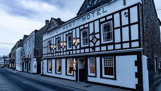 White Hart Inn, Wells, United Kingdom | Travel With Kiara