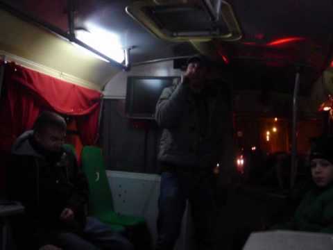 Medonas gyvai Troleibuse