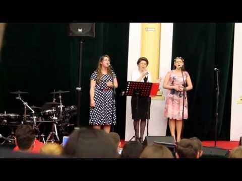 Surorile Frandos-Glorie Mielului