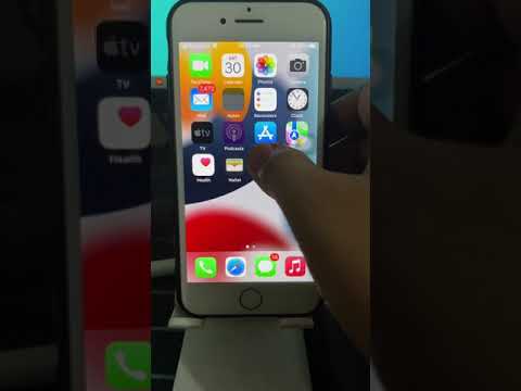 iOS 15.1 on iPhone 7