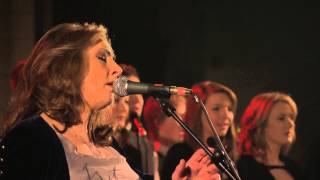 Clannad - I WIll Find You (Theme from The Last Of The Mohicans) (Live)