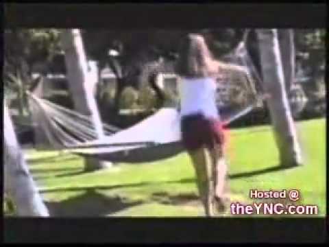 Babe care cad  Mori de ras