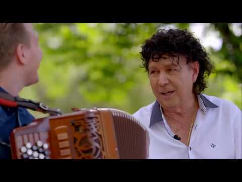 Garanhão da Madrugada - Teodoro e Sampaio, Chitãozinho e Xororó no bem sertanejo com Michel Teló