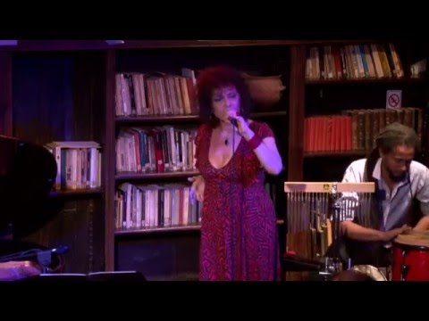 Original Morena canta Arráncame la vida / Algo contigo / Cómo en "De Cuba con amor y tango"