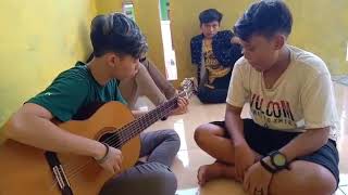 Download lagu Kebersamaan pemain putri lebak di luar lapangan (chika lutfi feat mirna) mp3