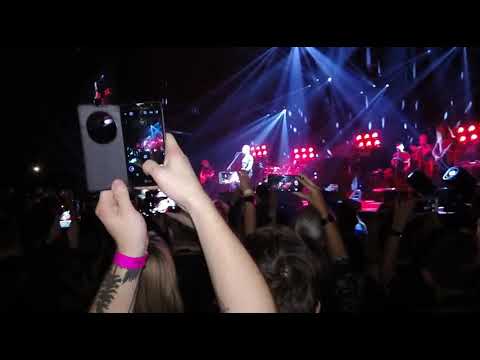 Sting - Fields Of Gold & Shape Of My Heart Live In Lithuania Kaunas Žalgirio Arena