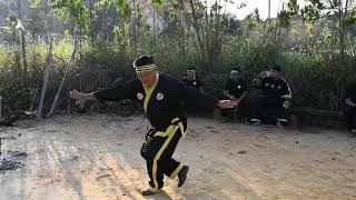 Download lagu Kelab Kuntau Spring 12 Sibu ari Guro Dennis # Bungai Tangga Spring 3 mp3 Download lagu Kelab Kuntau Spring 12 Sibu ari Guro Dennis # Bungai Tangga Spring 3 mp3