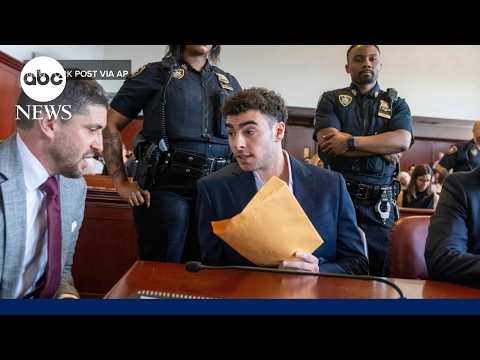 Luigi Mangione arrives in state court ahead of September trial