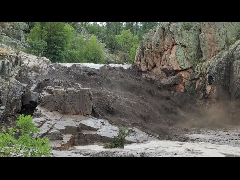 7 killed, 3 missing after flash flood tears through swimming hole near Payson